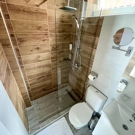 Jedro - Sa Garaznim Parkingom