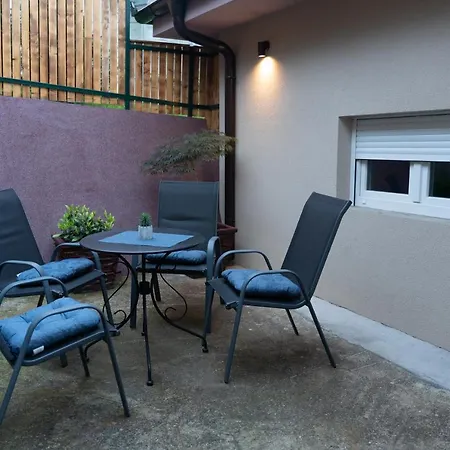 Apartment Jedro - Sa Garaznim Parkingom